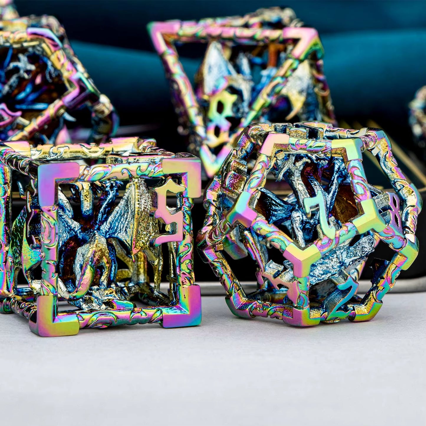 Draconic Howl – Hollow Metal Dragon Dice Set